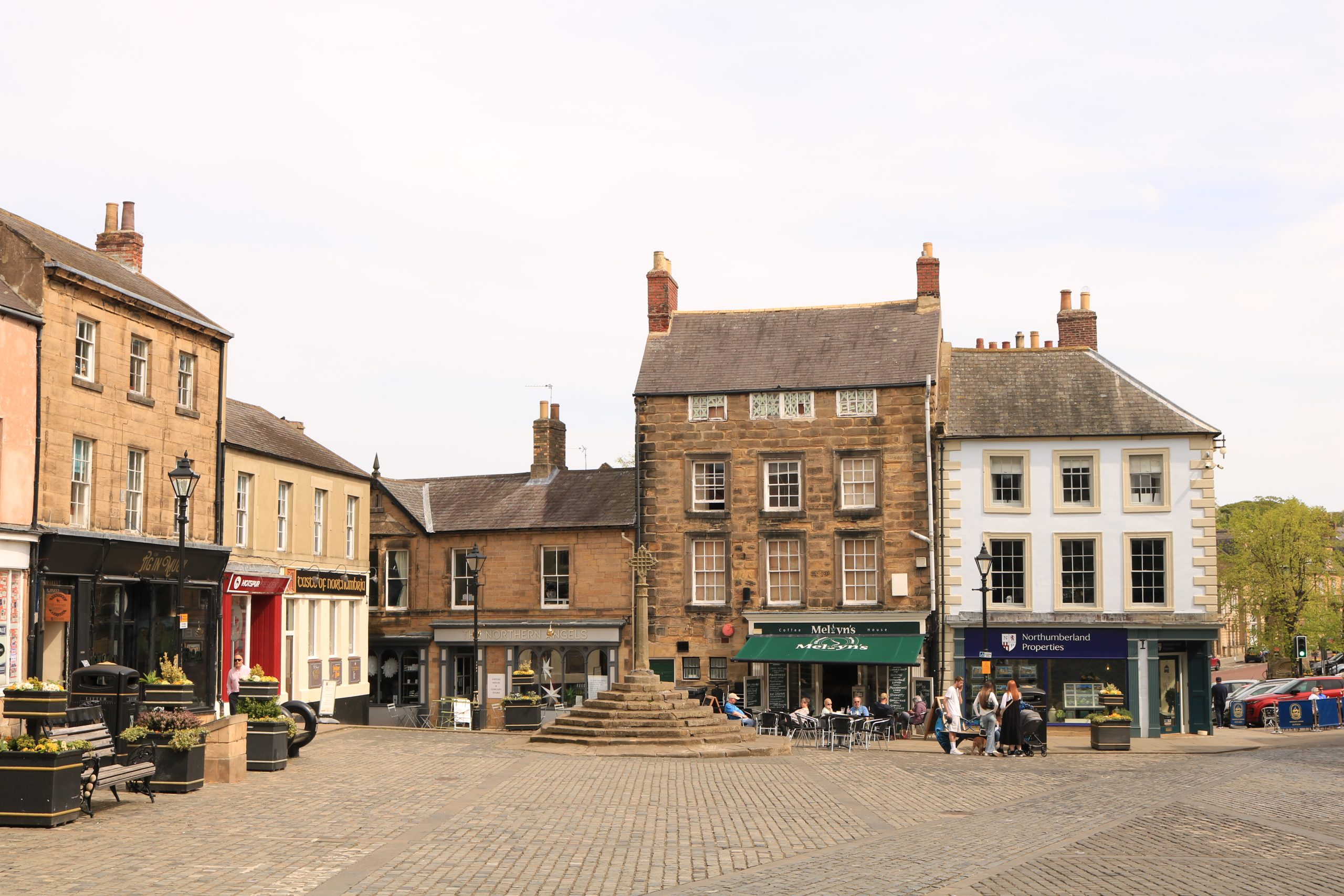Alnwick: A Pilgrimage to the Temple of Urban Morphologists